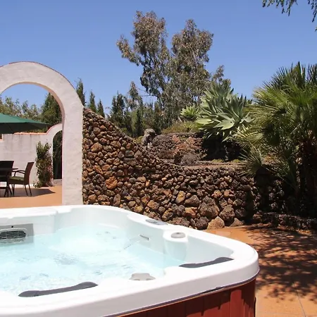 Freistehende Ferienvilla Mit Jacuzzi El Paso